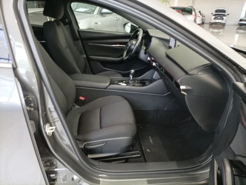 Mazda3 2.0 e-SKYACTIV-G 88KW HOMURA