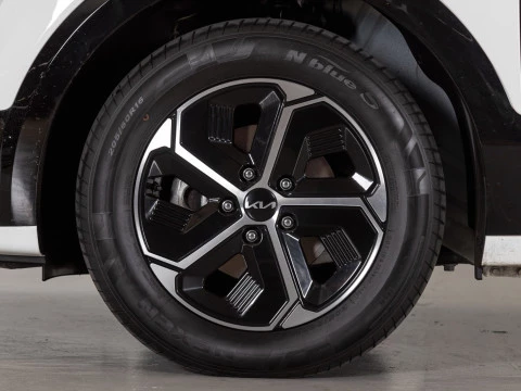 Kia Niro 1.6 GDi HEV 104kW (141CV) Drive