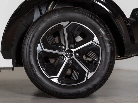 Kia Niro 1.6 GDi HEV 104kW (141CV) Drive