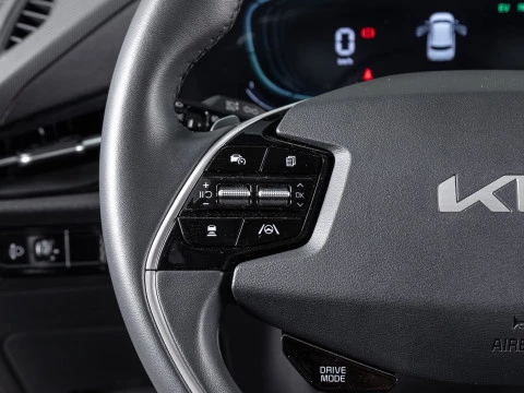 Kia Niro 1.6 GDi HEV 104kW (141CV) Drive