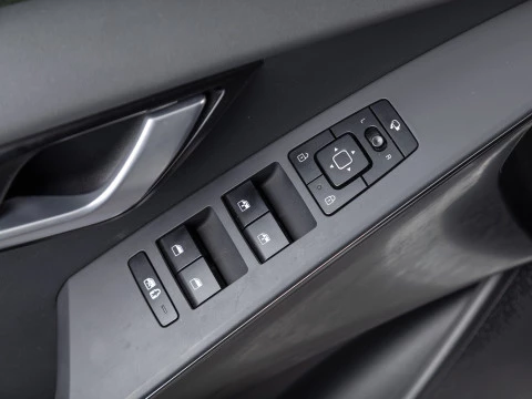 Kia Niro 1.6 GDi HEV 104kW (141CV) Drive