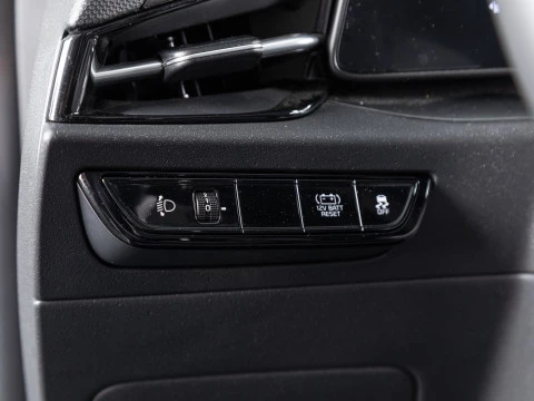 Kia Niro 1.6 GDi HEV 104kW (141CV) Drive