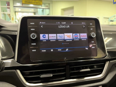 Volkswagen T-Roc R-Line 1.5 TSI 110 kW (150 CV)