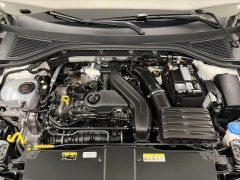 Volkswagen T-Roc R-Line 1.5 TSI 110 kW (150 CV)