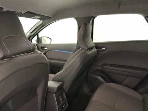 Renault Captur techno Eco-G 100cv (74 kW)