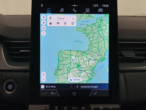 Renault Captur techno Eco-G 100cv (74 kW)