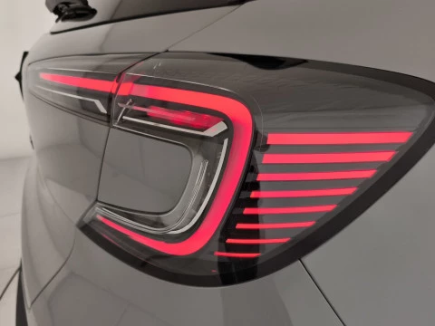 Renault Captur techno Eco-G 100cv (74 kW)