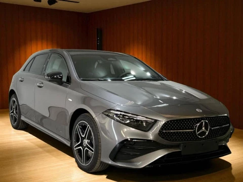 Mercedes-Benz Clase A A 250 e con tecnologia hibrida EQ
