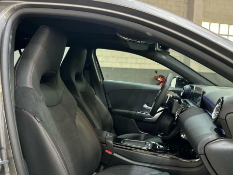 Mercedes-Benz Clase A A 250 e con tecnologia hibrida EQ