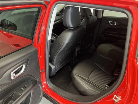 Jeep Compass 1.5 MHEV 96KW NIGHT EAGLE FWD DDCT 130 5P