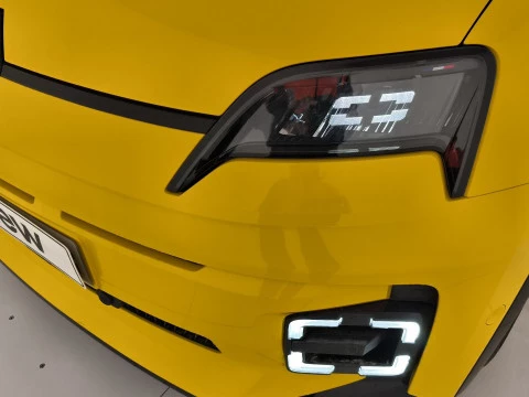 Renault 5 E-Tech Renault  Iconic cinq autonomia confort 110 kW