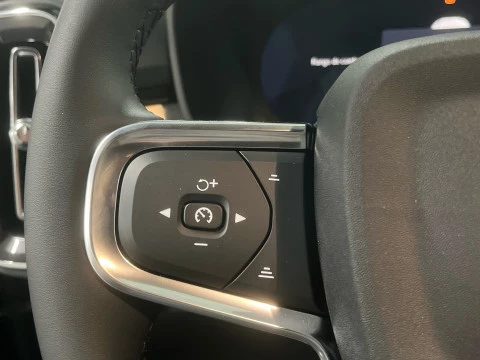 Volvo XC40 XC40 B3 PLUS BLACK EDITION