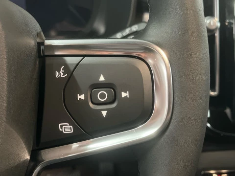 Volvo XC40 XC40 B3 PLUS BLACK EDITION