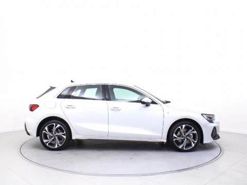 Audi A3 1.5 40 TFSI E S TRONIC GENUINE ED SPBACK 204 5P