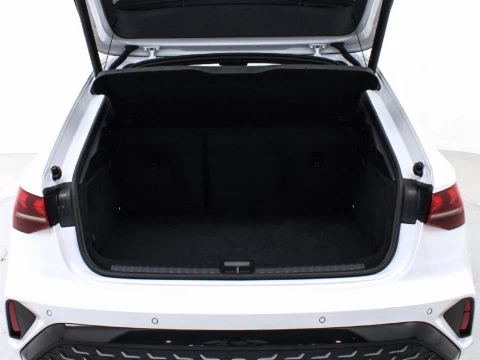 Audi A3 1.5 40 TFSI E S TRONIC GENUINE ED SPBACK 204 5P