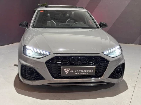 Audi A4 RS4 Avant TFSI 331kW quattro tiptronic