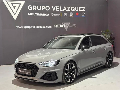 Audi A4 RS4 Avant TFSI 331kW quattro tiptronic