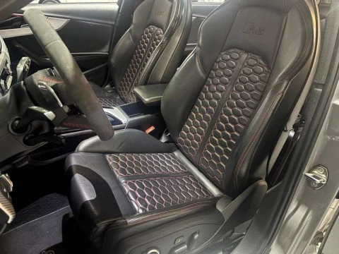 Audi A4 RS4 Avant TFSI 331kW quattro tiptronic