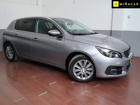 Peugeot 308 PureTech 130 S&S Allure Pack EAT8 96 kW (130 CV)