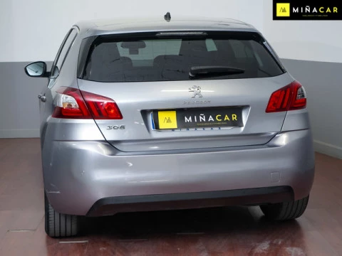 Peugeot 308 PureTech 130 S&S Allure Pack EAT8 96 kW (130 CV)