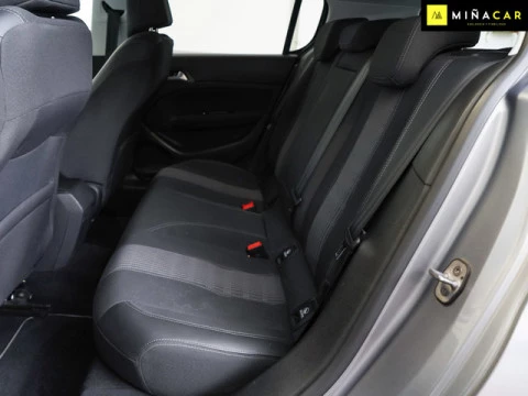 Peugeot 308 PureTech 130 S&S Allure Pack EAT8 96 kW (130 CV)