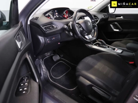 Peugeot 308 PureTech 130 S&S Allure Pack EAT8 96 kW (130 CV)
