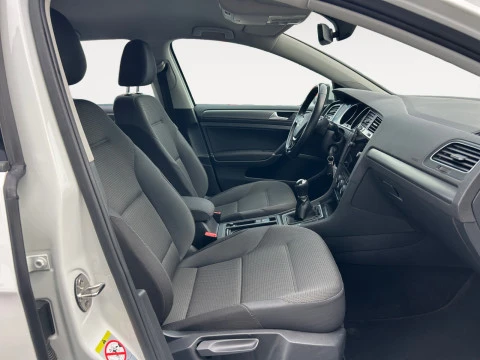 Volkswagen Golf Advance 1.6 TDI