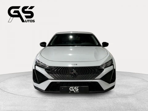 Peugeot 408 Puretech 130 Allure EAT8 96 kW (130 CV)