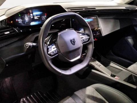 Peugeot 408 Puretech 130 Allure EAT8 96 kW (130 CV)