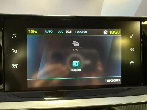 Peugeot e-208 Eléctrico Active Pack