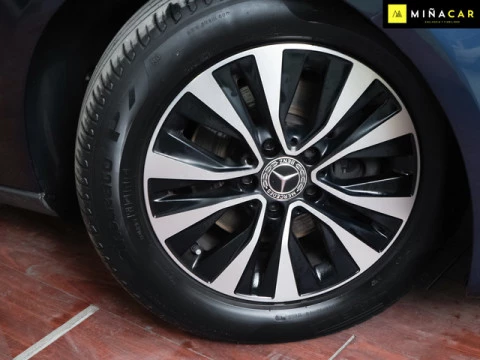 Mercedes-Benz Clase A 180 d 85 kW (116 CV)