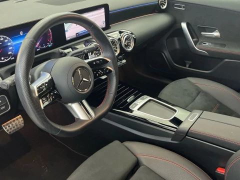 Mercedes-Benz Clase A 200 d Compacto