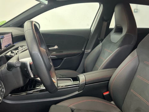 Mercedes-Benz Clase A 200 d Compacto