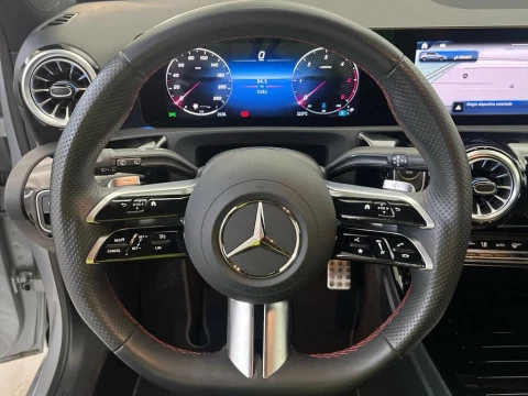 Mercedes-Benz Clase A 200 d Compacto