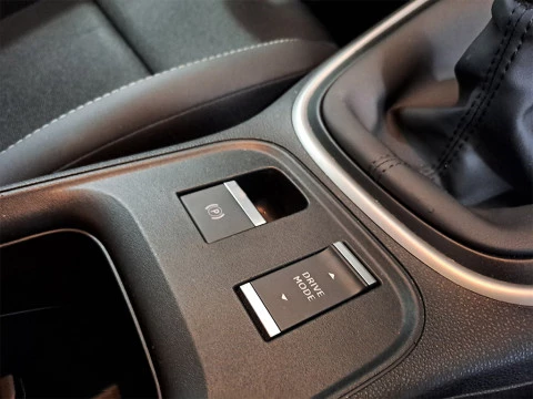 Jeep Avenger 1.2 G 74KW ALTITUDE 5P