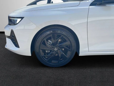 Opel Astra 1.2T XHT 96kW (130CV) GS