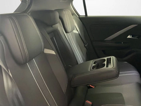 Opel Astra 1.2T XHT 96kW (130CV) GS