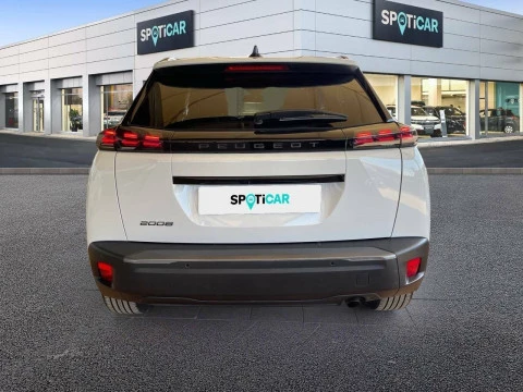 Peugeot 2008 Allure Puretech 100 S&S 6 Vel. MAN