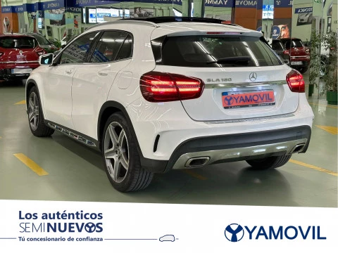 Mercedes-Benz GLA 180 90 kW (122 CV)