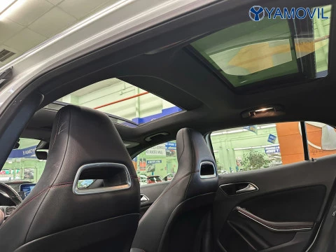 Mercedes-Benz GLA 180 90 kW (122 CV)