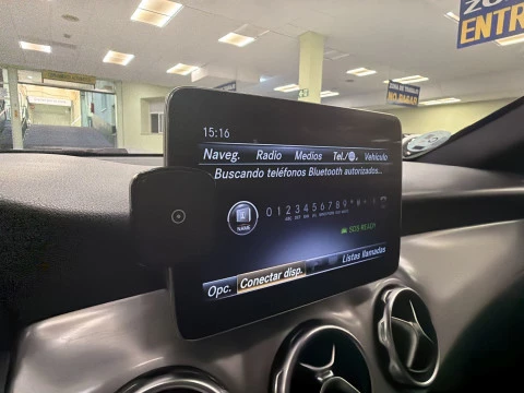 Mercedes-Benz GLA 180 90 kW (122 CV)