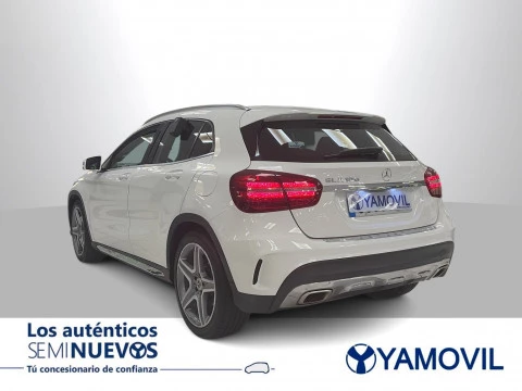 Mercedes-Benz GLA 180 90 kW (122 CV)