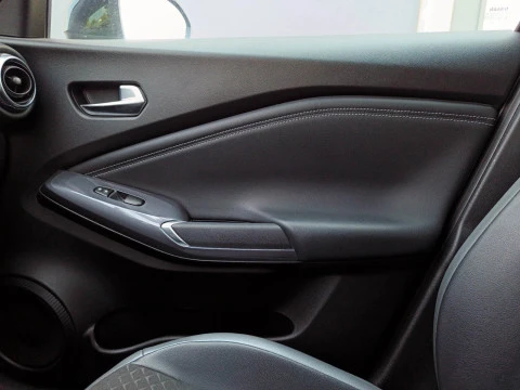 Nissan Juke 5P 1.6 HYBRID 105 KW (143 CV) E6D-F AUTO N-DESIGN BLACK