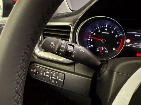 Kia Ceed 1.0 T-GDi 74kW (100CV) Concept