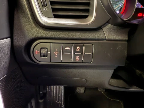 Kia Ceed 1.0 T-GDi 74kW (100CV) Concept