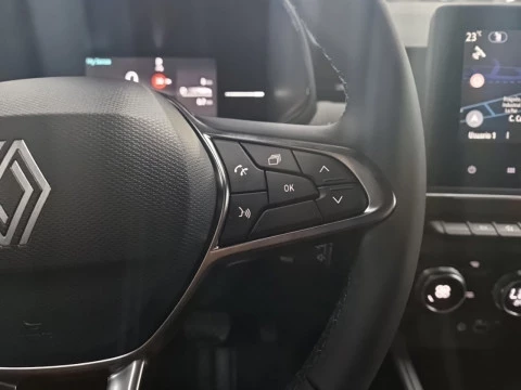 Renault Clio Techno full hybrid E-Tech 145 (103Kw)