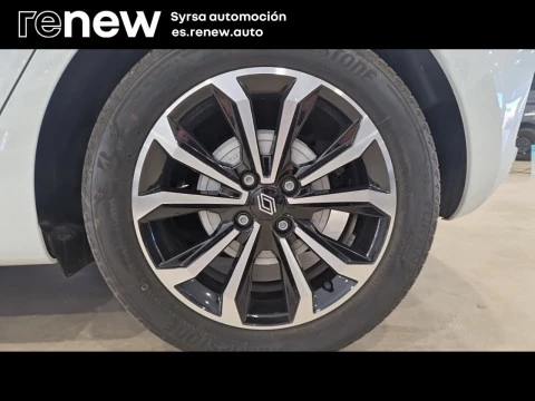 Renault Clio Techno full hybrid E-Tech 145 (103Kw)