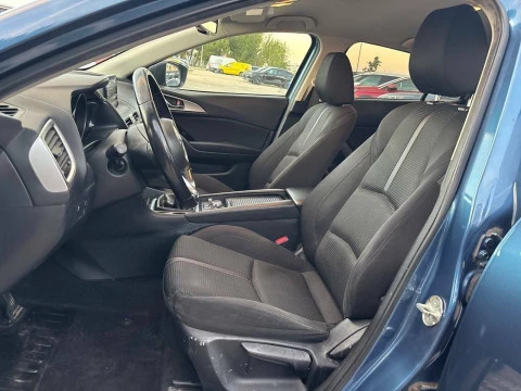 Mazda3 2.0 GE 88KW MT Black Tech Edition