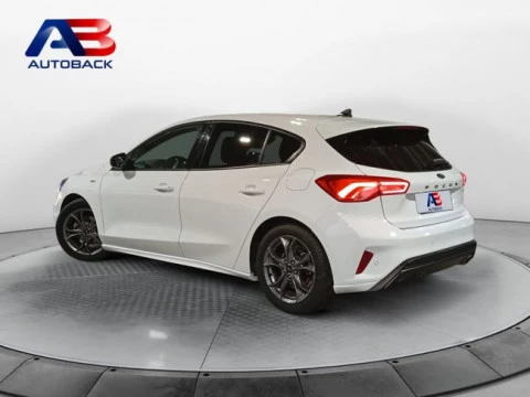 Ford Focus 1.0 Ecoboost MHEV 114kW ST-Line