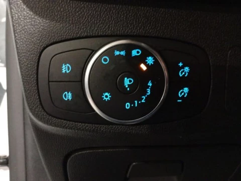 Ford Focus 1.0 Ecoboost MHEV 114kW ST-Line